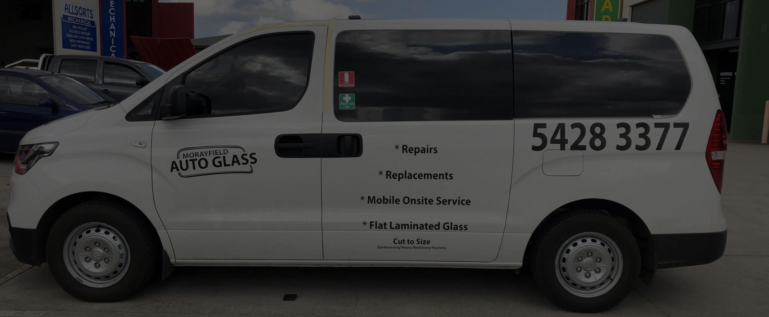 Morayfield Auto Glass mobile service in Caboolture & North